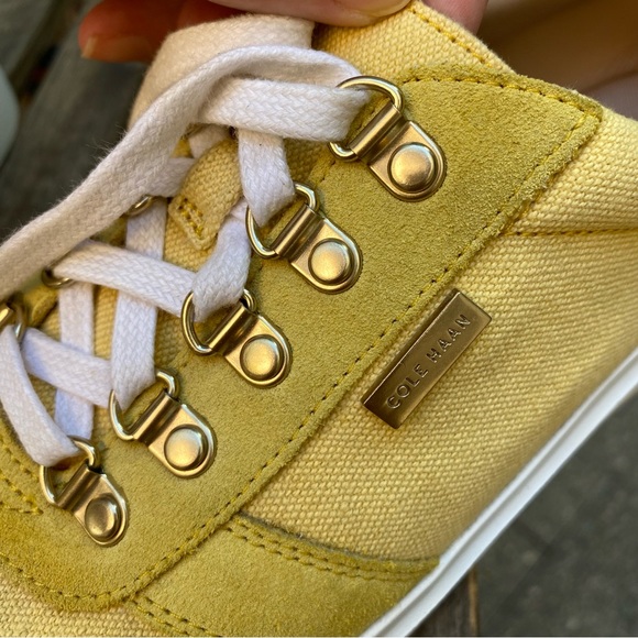 Cole Haan Grand Series Lace Up Sneaker Women's Size 9.5B Yellow Suede Canvas - Picture 12 of 15
